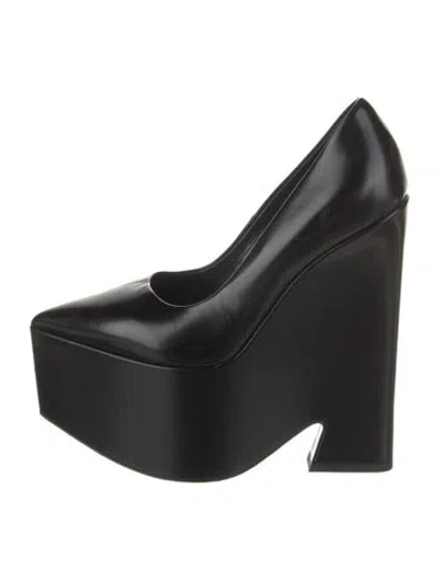 Pre-owned Versace Leather Pumps In Black