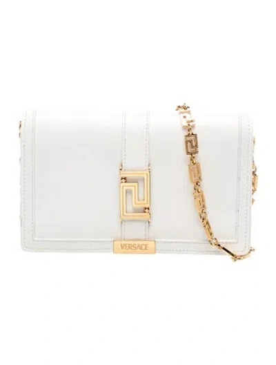 Pre-owned Versace Leather Shoulder Bag In Gold/neutrals