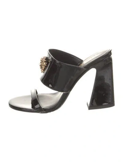 Pre-owned Versace Leather Slides In Black