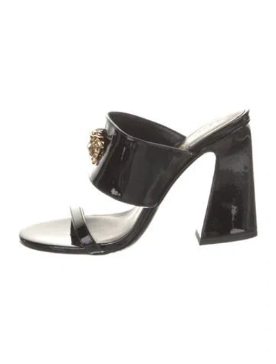 Pre-owned Versace Leather Slides In Black
