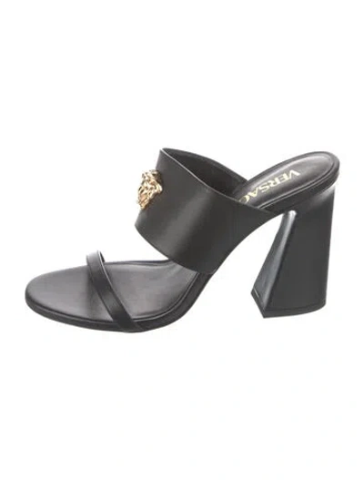Pre-owned Versace Leather Slides In Black