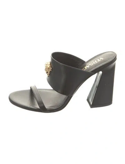 Pre-owned Versace Leather Slides In Black