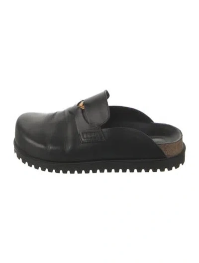 Pre-owned Versace Leather Slides In Black