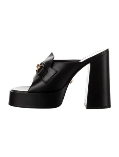 Pre-owned Versace Leather Slides In Black