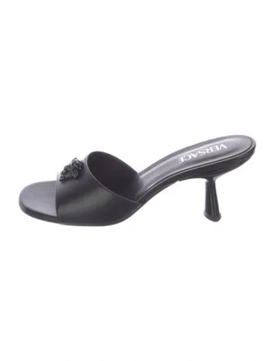 Pre-owned Versace Leather Slides In Black