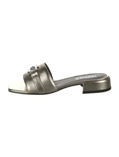 Pre-owned Versace Leather Slides In Gold