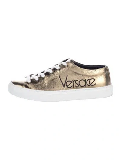 Pre-owned Versace Leather Sneakers In Gold