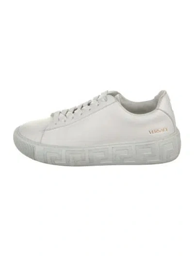 Pre-owned Versace Leather Sneakers In White