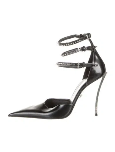 Pre-owned Versace Leather Studded Accents D'orsay Pumps In Black