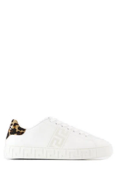 Versace Greek Pattern Sneakers In Metallic