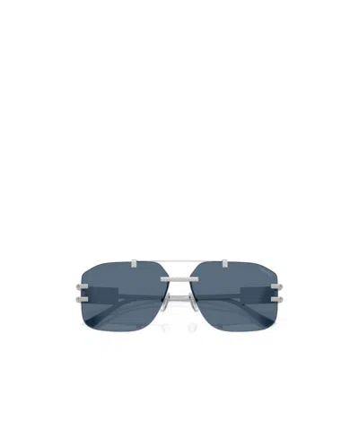 Versace Letter Detail Sunglasses In Blue