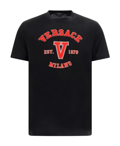 Versace Logo Appliqué T-shirt In Black
