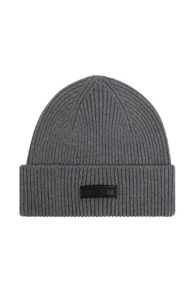 Versace Logo Tag Wool Knit Beanie In Grey