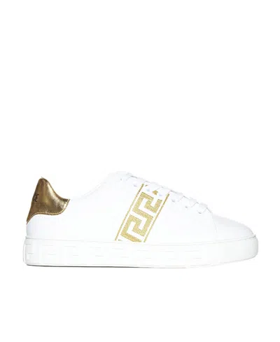 Versace Logo Patch Low-top Sneakers In White Gold
