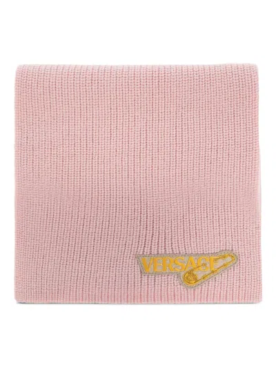 Versace Kids' Logo-patch Ribbed-knit Scarf In Pink