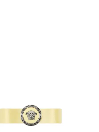Versace Logo-plaque Hair Clip In Yellow