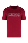 Versace Logo Print T-shirt In Red