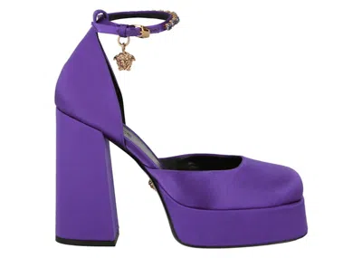 Pre-owned Versace Medusa Aevitas Satin Pumps (women's) Sneakers In Purple