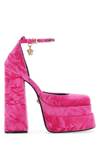 Versace Medusa Aevitas Velvet Pumps With 16 Cm Heel And 6 Cm Platform In Pink