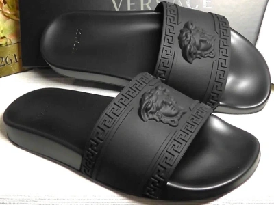 Pre-owned Versace Medusa Authentic Designer Rubber Slip-on Pool Slides Blk Eu 42 Us 9 In Black