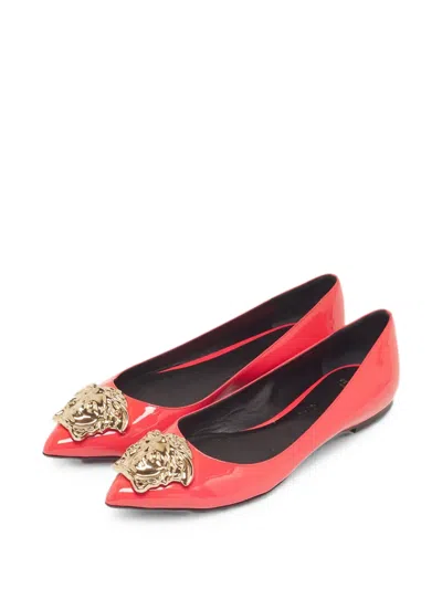 Pre-owned Versace Medusa Ballet Flats In Red