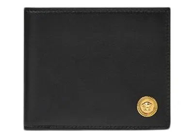 Pre-owned Versace Medusa Biggie (6 Card Slot 2 Cash Compartments) Wallet In Black/gold