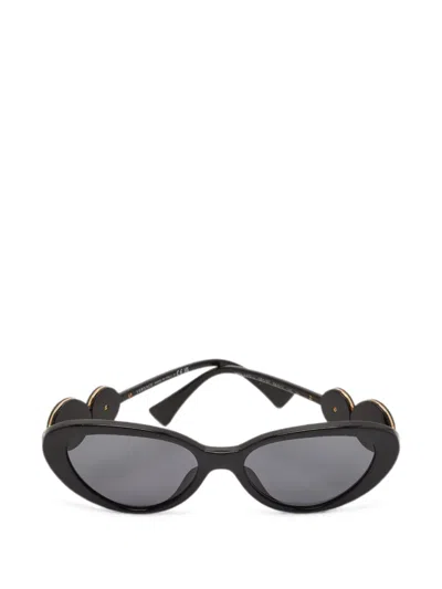 Pre-owned Versace Medusa Cat-eye Sunglasses In Black
