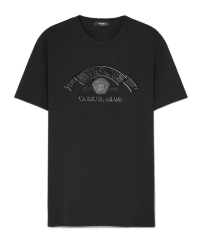Versace Medusa Stamp 3d Round-neck T-shirt In Black