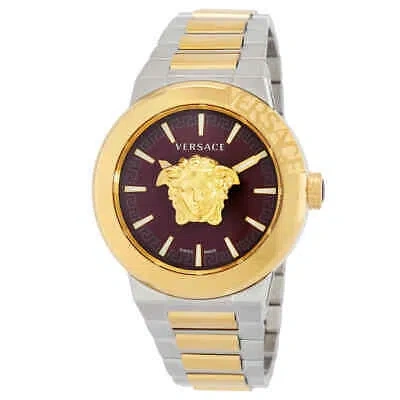 Pre-owned Versace Medusa Infinite Quartz Red Dial Men's Watch Ve7e00523