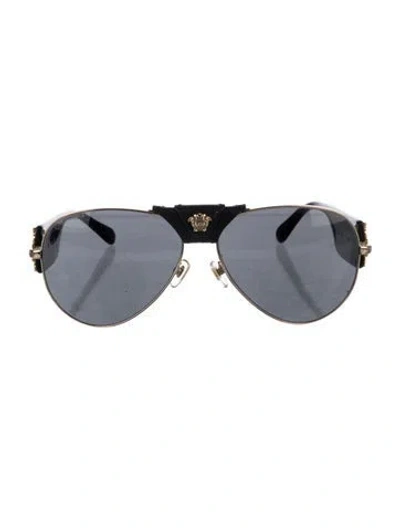 Pre-owned Versace Medusa Insignia Aviator Sunglasses In Black