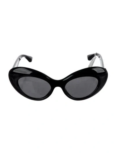 Pre-owned Versace Medusa Insignia Cat-eye Sunglasses In Black