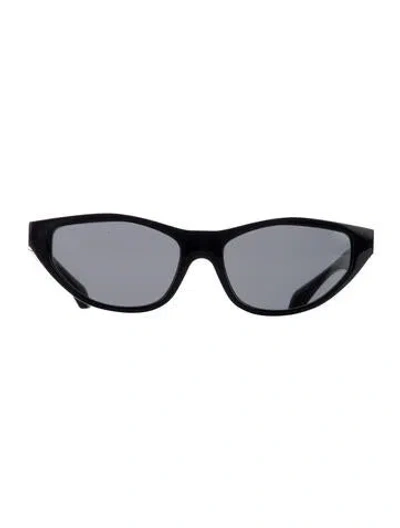 Pre-owned Versace Medusa Insignia Cat-eye Sunglasses In Multi