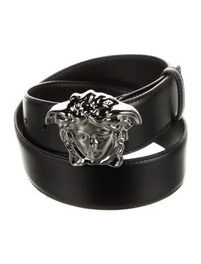 Pre-owned Versace Medusa Insignia Leather Belt In Black