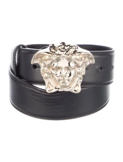 Pre-owned Versace Medusa Insignia Leather Belt In Black