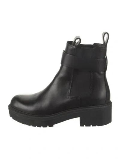 Pre-owned Versace Medusa Insignia Leather Chelsea Boots In Black