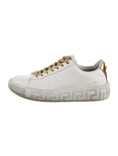 Pre-owned Versace Medusa Insignia Leather Chunky Sneakers In White