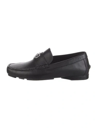 Pre-owned Versace Medusa Insignia Leather Dress Loafers In Black