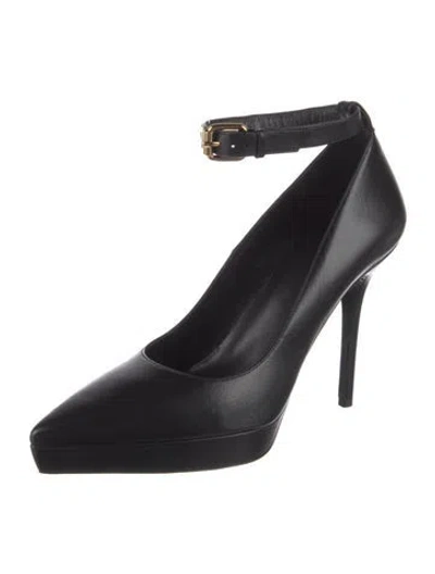Pre-owned Versace Medusa Insignia Leather Pumps In Black