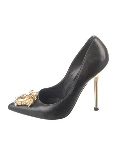 Pre-owned Versace Medusa Insignia Leather Pumps In Multi