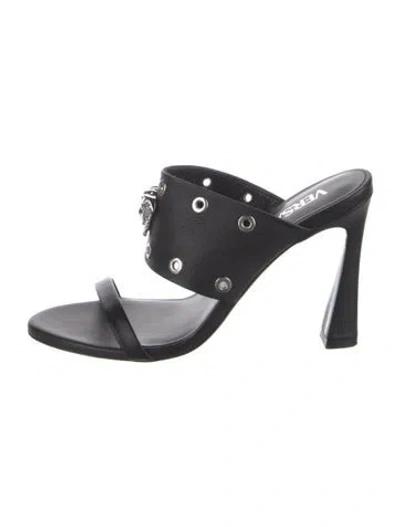 Pre-owned Versace Medusa Insignia Leather Slides In Black