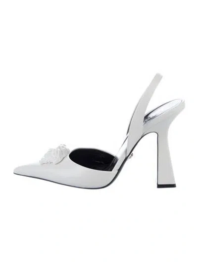 Pre-owned Versace Medusa Insignia Leather Slingback Pumps In White