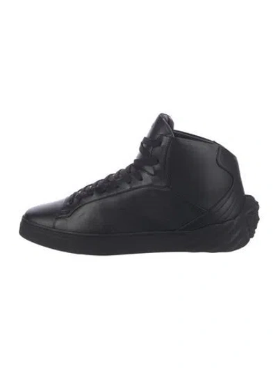Pre-owned Versace Medusa Insignia Leather Sneakers In Black