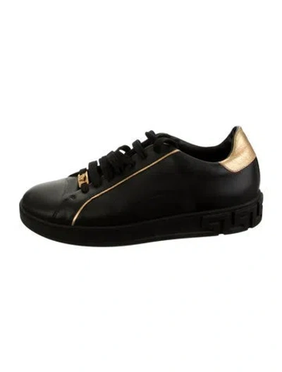 Pre-owned Versace Medusa Insignia Leather Sneakers In Black