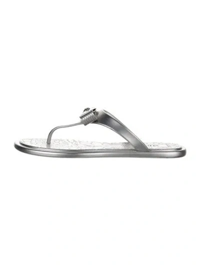 Pre-owned Versace Medusa Insignia Rubber Flip Flops In Metallic/silver