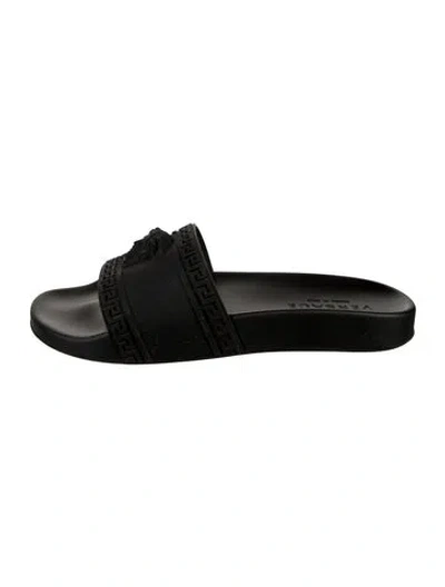 Pre-owned Versace Medusa Insignia Rubber Slides In Black
