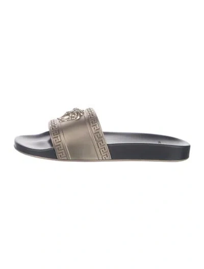Pre-owned Versace Medusa Insignia Rubber Slides In Multi