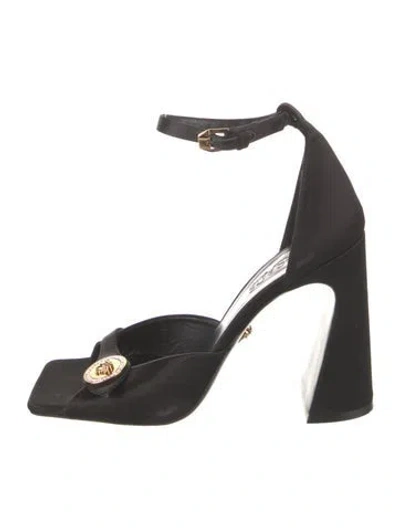 Pre-owned Versace Medusa Insignia Satin Sandals In Black