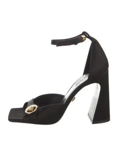 Pre-owned Versace Medusa Insignia Satin Sandals In Black