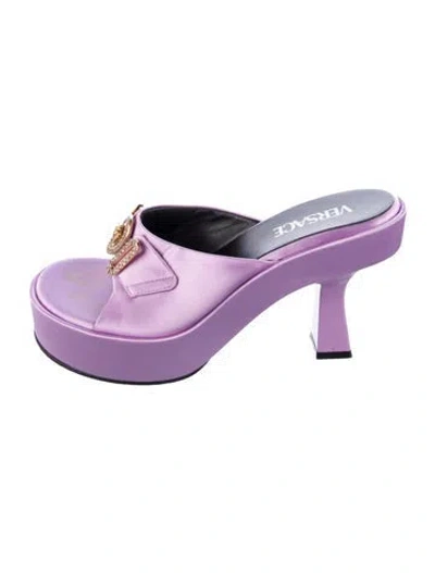 Pre-owned Versace Medusa Insignia Satin Slides In Purple