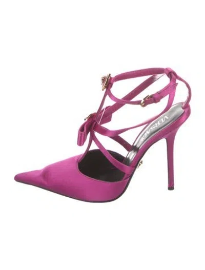 Pre-owned Versace Medusa Insignia Satin T-strap Pumps In Purple